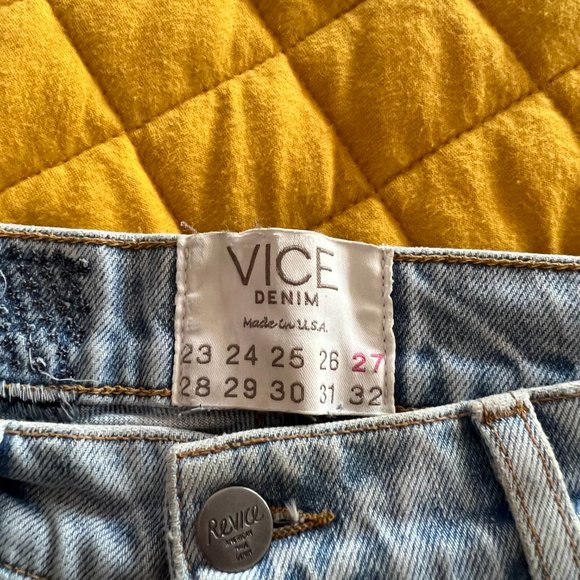 Revice Denim - Picture 3 of 3